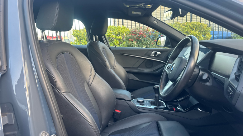 BMW 1 Series 118i [136] M Sport 5dr [Live Cockpit Professional] Petrol Hatchback